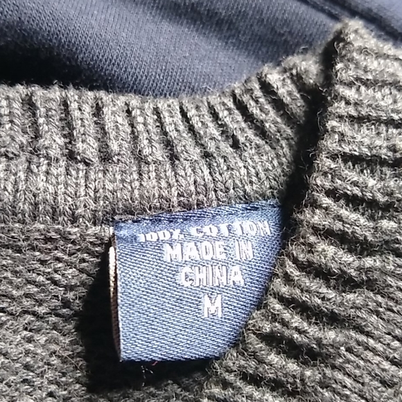 IZOD Men's Cotton Crew Neck Pullover Sweater - Picture 7 of 8